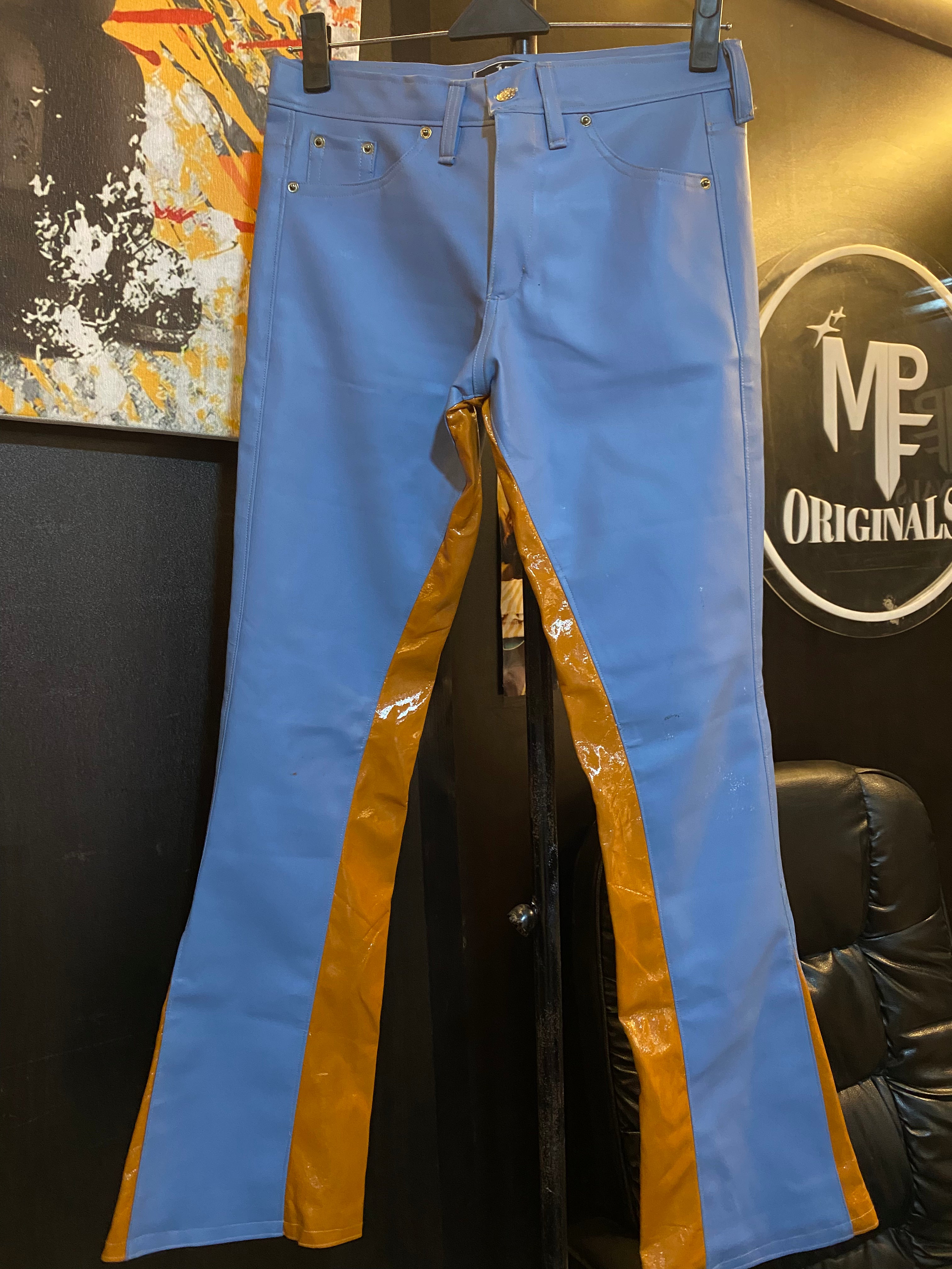 VIBRANT LEATHER PANT